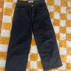 High rise Levi jeans